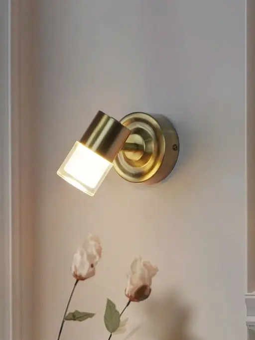 Modern Luxurious Golden Aluminium Single LED Spot Wall Light