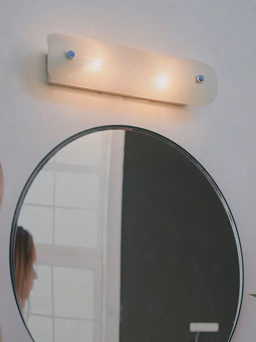 Contemporary SM06 Mirror Vanity Light