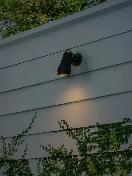 Modern Black 6 Inch Aluminium Adjustable Outdoor Wall Spotlight Lamp