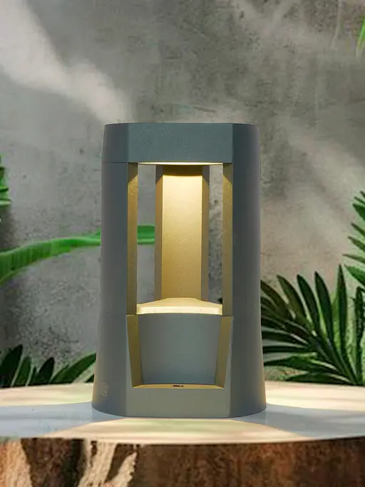 Energy-Efficient Triangular LED Gate Light - Cast Aluminum, Grey, Warm White 10W