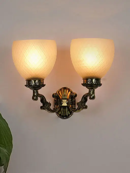 Traditional Ornate Aluminium Double Light Frosted Diamond Glass Wall Lamp