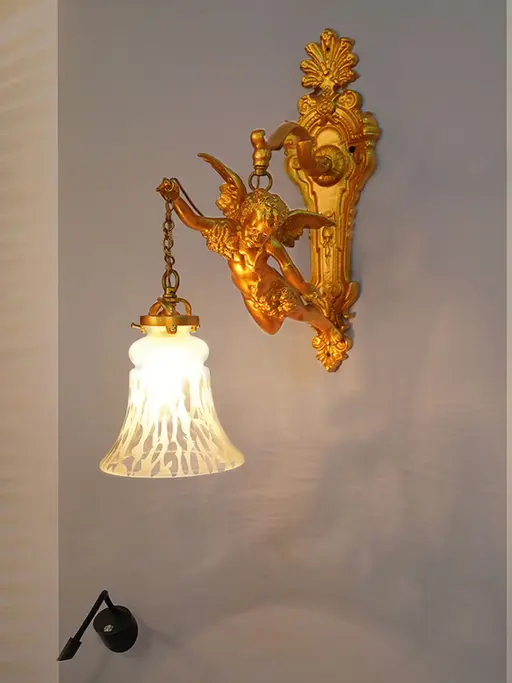 Cast Aluminium Gilded Cherub Classic Wall Lamp with Embossed Bell Glass Shade