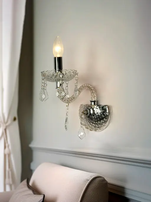 Elegant Clear Glass Single-Light Candelabra Wall Sconce