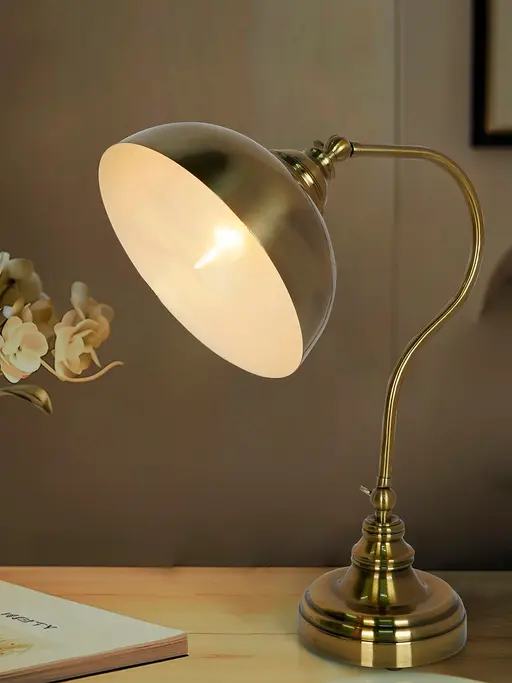Vintage Charm: Adjustable Gooseneck Antique Brass Table Lamp for Reading & Tasks
