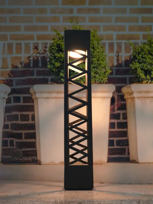 Modern Black 4-Pillar Zig-Zag 24 Inch Aluminium & Steel Outdoor Bollard Light For Pathway